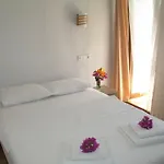 Eucalyptus Bed & Breakfast