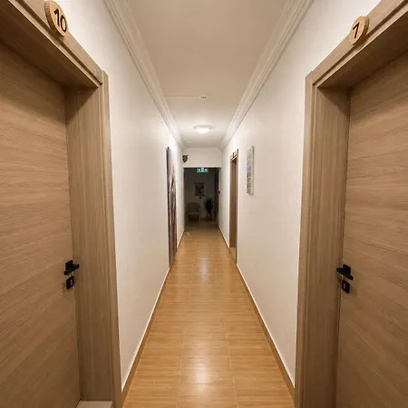Eucalyptus Bed & Breakfast 3*
