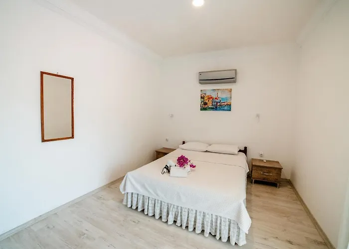 Eucalyptus فندق مبيت وإفطار 3*